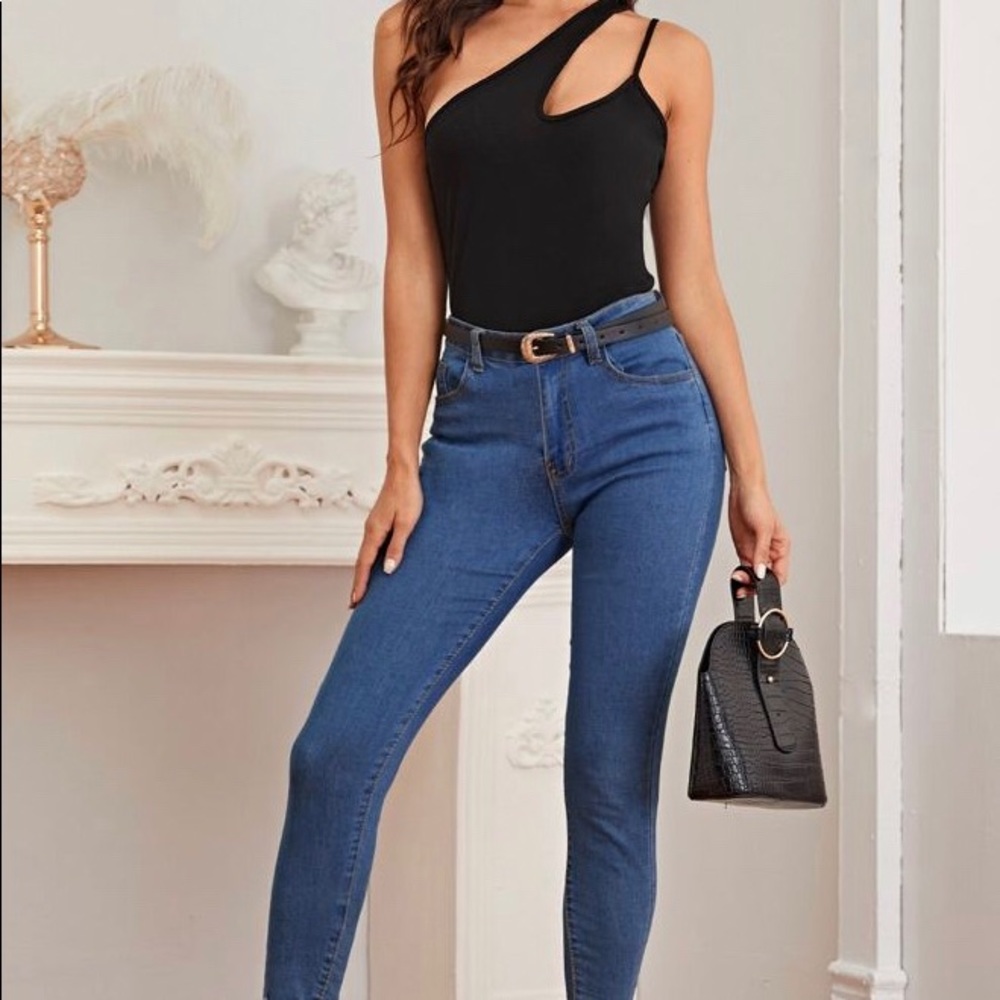 One shoulder cut out top